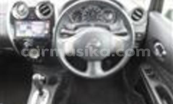 Nunua Ilio tumika Nissan Note Fedha Gari ndani ya Beitbridge nchini Matabeleland Kusini Nunua Ilio tumika Nissan Note Fedha Gari ndani ya Beitbridge nchini Matabeleland Kusini