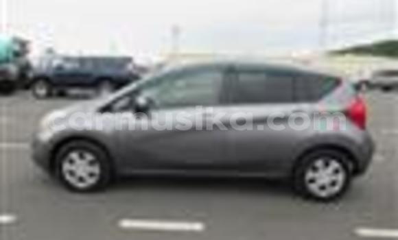 Nunua Ilio tumika Nissan Note Fedha Gari ndani ya Beitbridge nchini Matabeleland Kusini Nunua Ilio tumika Nissan Note Fedha Gari ndani ya Beitbridge nchini Matabeleland Kusini