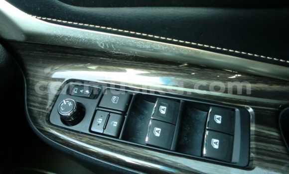 Acheter Occasion Voiture Toyota Harrier Blanc à Beitbridge, Matabeleland South Acheter Occasion Voiture Toyota Harrier Blanc à Beitbridge, Matabeleland South