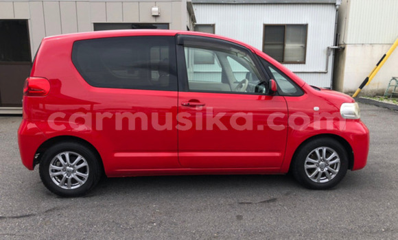 Nunua Ilio tumika Toyota Porte Nyekundu Gari ndani ya Beitbridge nchini Matabeleland Kusini Nunua Ilio tumika Toyota Porte Nyekundu Gari ndani ya Beitbridge nchini Matabeleland Kusini