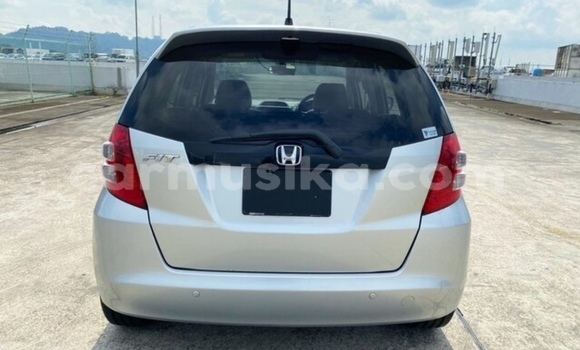 Buy Used Honda Fit Silver Car in Beitbridge in Matabeleland South Buy Used Honda Fit Silver Car in Beitbridge in Matabeleland South