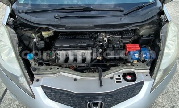 Buy Used Honda Fit Silver Car in Beitbridge in Matabeleland South Buy Used Honda Fit Silver Car in Beitbridge in Matabeleland South