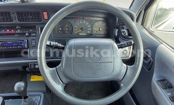 Acheter Occasion Voiture Toyota Hiace Vert à Beitbridge, Matabeleland South Acheter Occasion Voiture Toyota Hiace Vert à Beitbridge, Matabeleland South