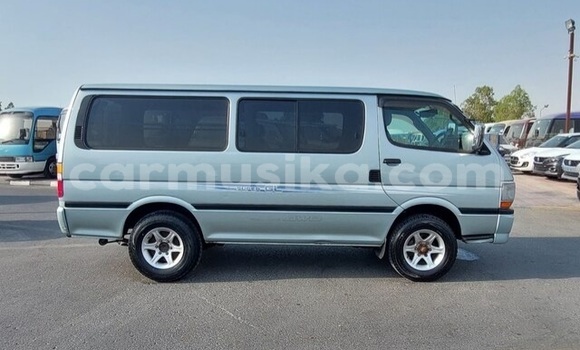 Acheter Occasion Voiture Toyota Hiace Vert à Beitbridge, Matabeleland South Acheter Occasion Voiture Toyota Hiace Vert à Beitbridge, Matabeleland South