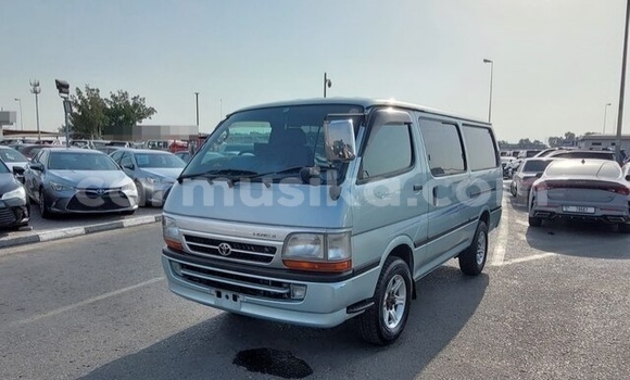 Acheter Occasion Voiture Toyota Hiace Vert à Beitbridge, Matabeleland South Acheter Occasion Voiture Toyota Hiace Vert à Beitbridge, Matabeleland South