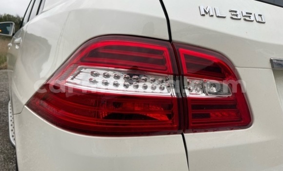 Tenga Tsaru Mercedes-Benz C250 coupe Chena Mota in Beitbridge in Matabeleland South Tenga Tsaru Mercedes-Benz C250 coupe Chena Mota in Beitbridge in Matabeleland South