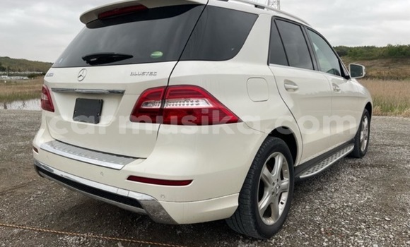 Tenga Tsaru Mercedes-Benz C250 coupe Chena Mota in Beitbridge in Matabeleland South Tenga Tsaru Mercedes-Benz C250 coupe Chena Mota in Beitbridge in Matabeleland South