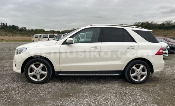 Tenga Tsaru Mercedes-Benz C250 coupe Chena Mota in Beitbridge in Matabeleland South Tenga Tsaru Mercedes-Benz C250 coupe Chena Mota in Beitbridge in Matabeleland South