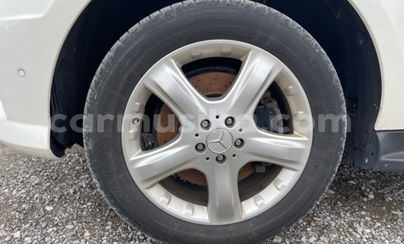 Tenga Tsaru Mercedes-Benz C250 coupe Chena Mota in Beitbridge in Matabeleland South Tenga Tsaru Mercedes-Benz C250 coupe Chena Mota in Beitbridge in Matabeleland South