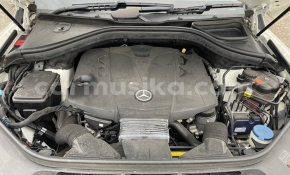 Tenga Tsaru Mercedes-Benz C250 coupe Chena Mota in Beitbridge in Matabeleland South Tenga Tsaru Mercedes-Benz C250 coupe Chena Mota in Beitbridge in Matabeleland South