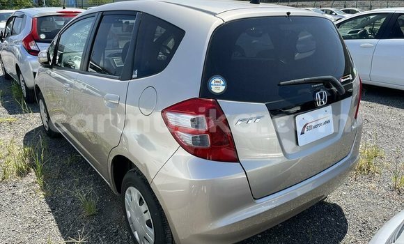 Acheter Occasion Voiture Honda Fit Gris à Beitbridge, Matabeleland South Acheter Occasion Voiture Honda Fit Gris à Beitbridge, Matabeleland South