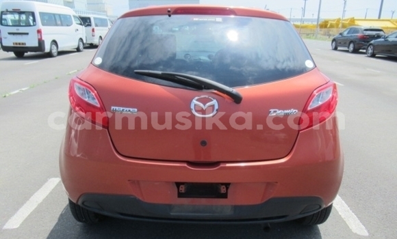 Nunua Ilio tumika Mazda Demio Beige Gari ndani ya Beitbridge nchini Matabeleland Kusini Nunua Ilio tumika Mazda Demio Beige Gari ndani ya Beitbridge nchini Matabeleland Kusini