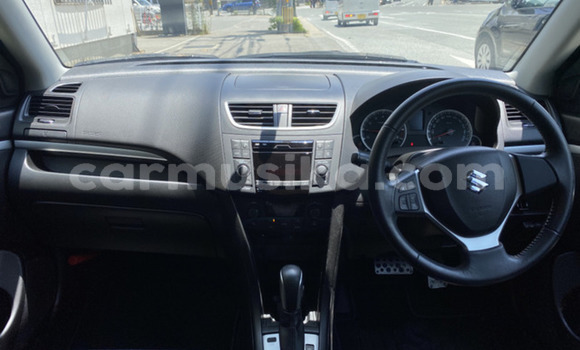 Acheter Occasion Voiture Suzuki Swift Bleu à Beitbridge, Matabeleland South Acheter Occasion Voiture Suzuki Swift Bleu à Beitbridge, Matabeleland South