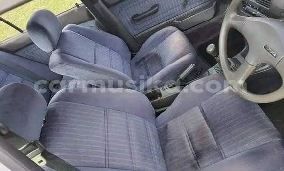 Buy Used Toyota Corolla White Car in Beitbridge in Matabeleland South Buy Used Toyota Corolla White Car in Beitbridge in Matabeleland South