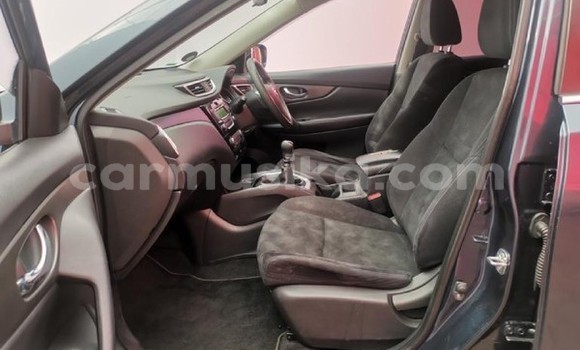 Acheter Occasion Voiture Nissan X–Trail Gris à Beitbridge, Matabeleland South Acheter Occasion Voiture Nissan X–Trail Gris à Beitbridge, Matabeleland South