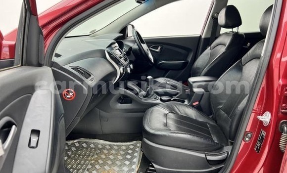 Buy Used Hyundai ix35 Red Car in Beitbridge in Matabeleland South Buy Used Hyundai ix35 Red Car in Beitbridge in Matabeleland South