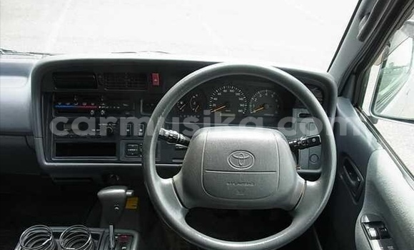 Acheter Occasion Voiture Toyota Hiace Bleu à Beitbridge, Matabeleland South Acheter Occasion Voiture Toyota Hiace Bleu à Beitbridge, Matabeleland South