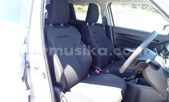Buy Used Suzuki Swift Silver Car in Beitbridge in Matabeleland South Buy Used Suzuki Swift Silver Car in Beitbridge in Matabeleland South