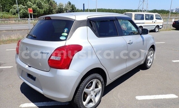 Buy Used Suzuki Swift Silver Car in Beitbridge in Matabeleland South Buy Used Suzuki Swift Silver Car in Beitbridge in Matabeleland South