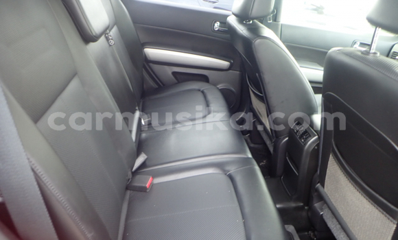 Nunua Ilio tumika Nissan X–Trail Nyekundu Gari ndani ya Beitbridge nchini Matabeleland Kusini Nunua Ilio tumika Nissan X–Trail Nyekundu Gari ndani ya Beitbridge nchini Matabeleland Kusini