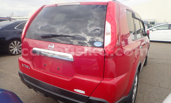 Nunua Ilio tumika Nissan X–Trail Nyekundu Gari ndani ya Beitbridge nchini Matabeleland Kusini Nunua Ilio tumika Nissan X–Trail Nyekundu Gari ndani ya Beitbridge nchini Matabeleland Kusini
