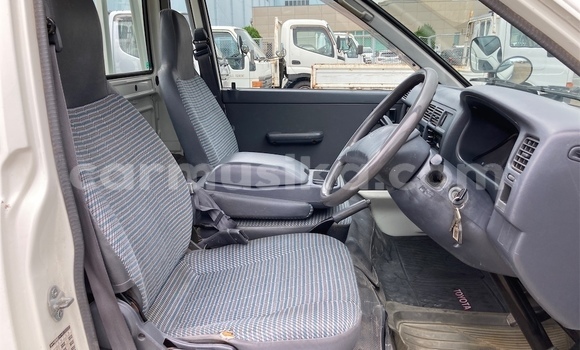 Buy Used Toyota LiteAce White Car in Beitbridge in Matabeleland South Buy Used Toyota LiteAce White Car in Beitbridge in Matabeleland South