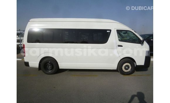 Nunua Imported Toyota Hiace Nyeupe Gari ndani ya Import - Dubai nchini Harare Nunua Imported Toyota Hiace Nyeupe Gari ndani ya Import - Dubai nchini Harare