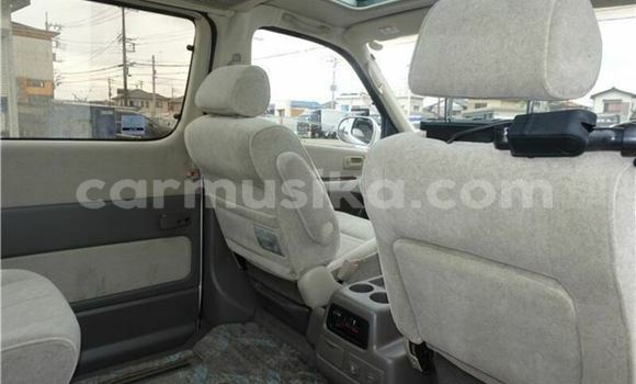 Nunua Ilio tumika Toyota Granvia Fedha Gari ndani ya Beitbridge nchini Matabeleland Kusini Nunua Ilio tumika Toyota Granvia Fedha Gari ndani ya Beitbridge nchini Matabeleland Kusini