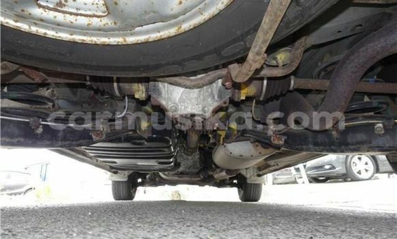 Nunua Ilio tumika Toyota Granvia Fedha Gari ndani ya Beitbridge nchini Matabeleland Kusini Nunua Ilio tumika Toyota Granvia Fedha Gari ndani ya Beitbridge nchini Matabeleland Kusini