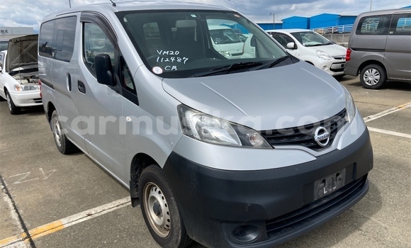 Nunua Ilio tumika Nissan NV200 Nyingine Gari ndani ya Beitbridge nchini Matabeleland Kusini Nunua Ilio tumika Nissan NV200 Nyingine Gari ndani ya Beitbridge nchini Matabeleland Kusini