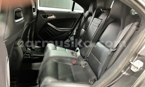 Acheter Occasion Voiture Mercedes‒Benz CLA-klasse Gris à Beitbridge, Matabeleland South Acheter Occasion Voiture Mercedes‒Benz CLA-klasse Gris à Beitbridge, Matabeleland South