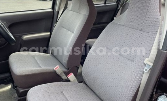 Nunua Ilio tumika Toyota Passo Beige Gari ndani ya Beitbridge nchini Matabeleland Kusini Nunua Ilio tumika Toyota Passo Beige Gari ndani ya Beitbridge nchini Matabeleland Kusini