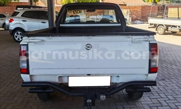 Buy Used Nissan Hardbody White Car in Beitbridge in Matabeleland South Buy Used Nissan Hardbody White Car in Beitbridge in Matabeleland South