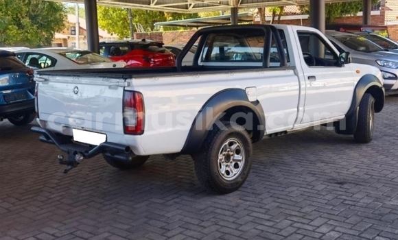 Buy Used Nissan Hardbody White Car in Beitbridge in Matabeleland South Buy Used Nissan Hardbody White Car in Beitbridge in Matabeleland South