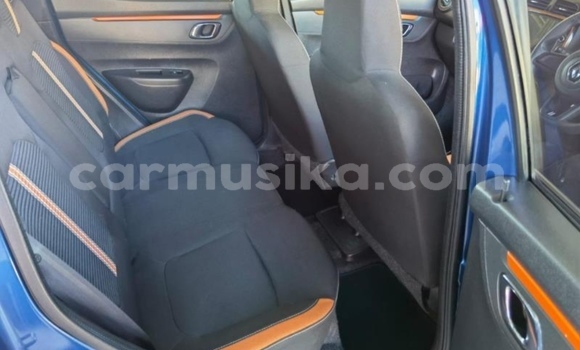 Tenga Tsaru Renault KWID Bhuruu Mota in Beitbridge in Matabeleland South Tenga Tsaru Renault KWID Bhuruu Mota in Beitbridge in Matabeleland South