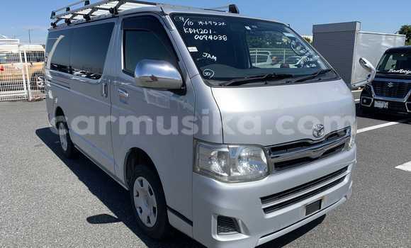 Tenga Tsaru Toyota Hiace Sirivha Mota in Beitbridge in Matabeleland South Tenga Tsaru Toyota Hiace Sirivha Mota in Beitbridge in Matabeleland South