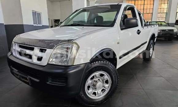 Acheter Occasion Voiture Isuzu KB Blanc à Beitbridge, Matabeleland South Acheter Occasion Voiture Isuzu KB Blanc à Beitbridge, Matabeleland South