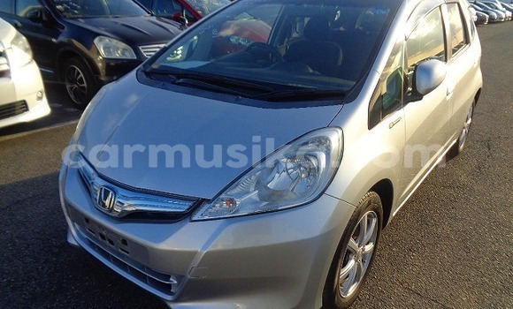 Tenga Tsaru Honda Fit Sirivha Mota in Beitbridge in Matabeleland South