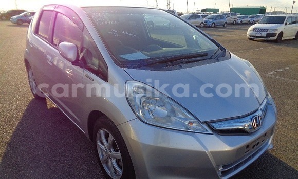 Acheter Occasion Voiture Honda Fit Gris à Beitbridge, Matabeleland South Acheter Occasion Voiture Honda Fit Gris à Beitbridge, Matabeleland South