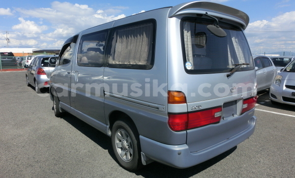 Acheter Occasion Voiture Toyota Granvia Gris à Beitbridge, Matabeleland South Acheter Occasion Voiture Toyota Granvia Gris à Beitbridge, Matabeleland South