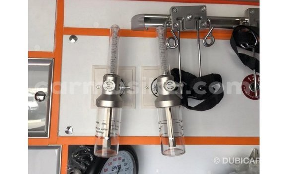 Nunua Imported Toyota Hiace Nyeupe Gari ndani ya Import - Dubai nchini Harare Nunua Imported Toyota Hiace Nyeupe Gari ndani ya Import - Dubai nchini Harare