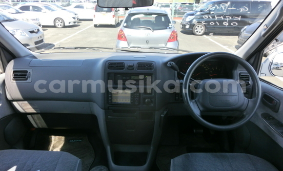 Acheter Occasion Voiture Toyota Granvia Gris à Beitbridge, Matabeleland South Acheter Occasion Voiture Toyota Granvia Gris à Beitbridge, Matabeleland South