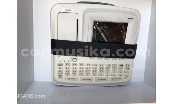 Nunua Imported Toyota Hiace Nyeupe Gari ndani ya Import - Dubai nchini Harare Nunua Imported Toyota Hiace Nyeupe Gari ndani ya Import - Dubai nchini Harare