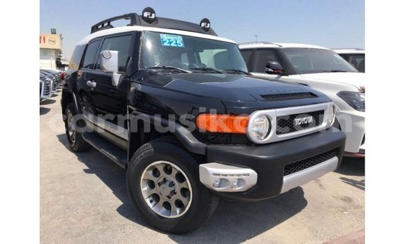 Buy Import Toyota FJ Cruiser Black Car in Import - Dubai in Harare Buy Import Toyota FJ Cruiser Black Car in Import - Dubai in Harare