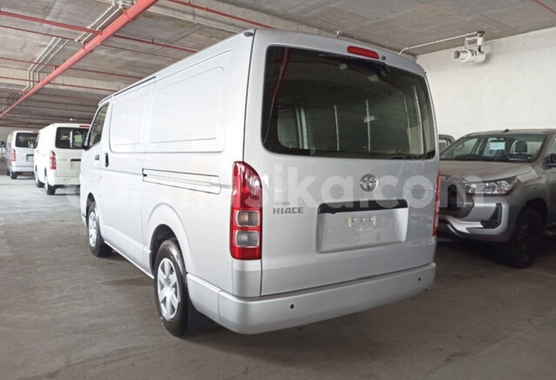 Big with watermark toyota hiace matabeleland south beitbridge 33683