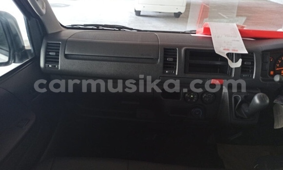 Acheter Occasion Voiture Toyota Hiace Gris à Beitbridge, Matabeleland South Acheter Occasion Voiture Toyota Hiace Gris à Beitbridge, Matabeleland South