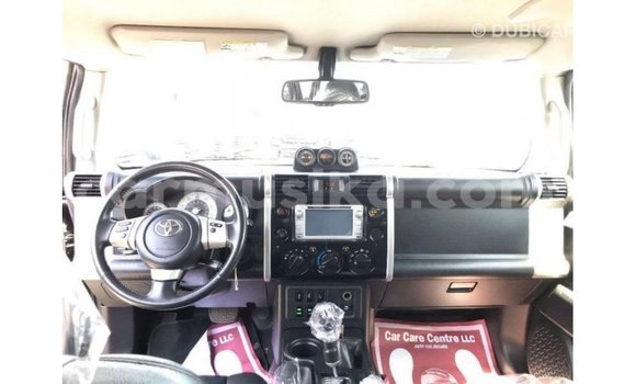Buy Import Toyota FJ Cruiser Black Car in Import - Dubai in Harare Buy Import Toyota FJ Cruiser Black Car in Import - Dubai in Harare