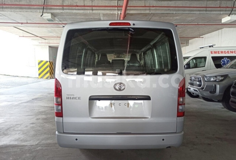 Big with watermark toyota hiace matabeleland south beitbridge 33683