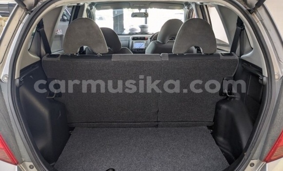 Acheter Occasion Voiture Honda Fit Gris à Beitbridge, Matabeleland South Acheter Occasion Voiture Honda Fit Gris à Beitbridge, Matabeleland South