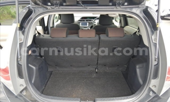 Acheter Import Voiture Toyota Aqua Noir à Beitbridge, Matabeleland South Acheter Import Voiture Toyota Aqua Noir à Beitbridge, Matabeleland South